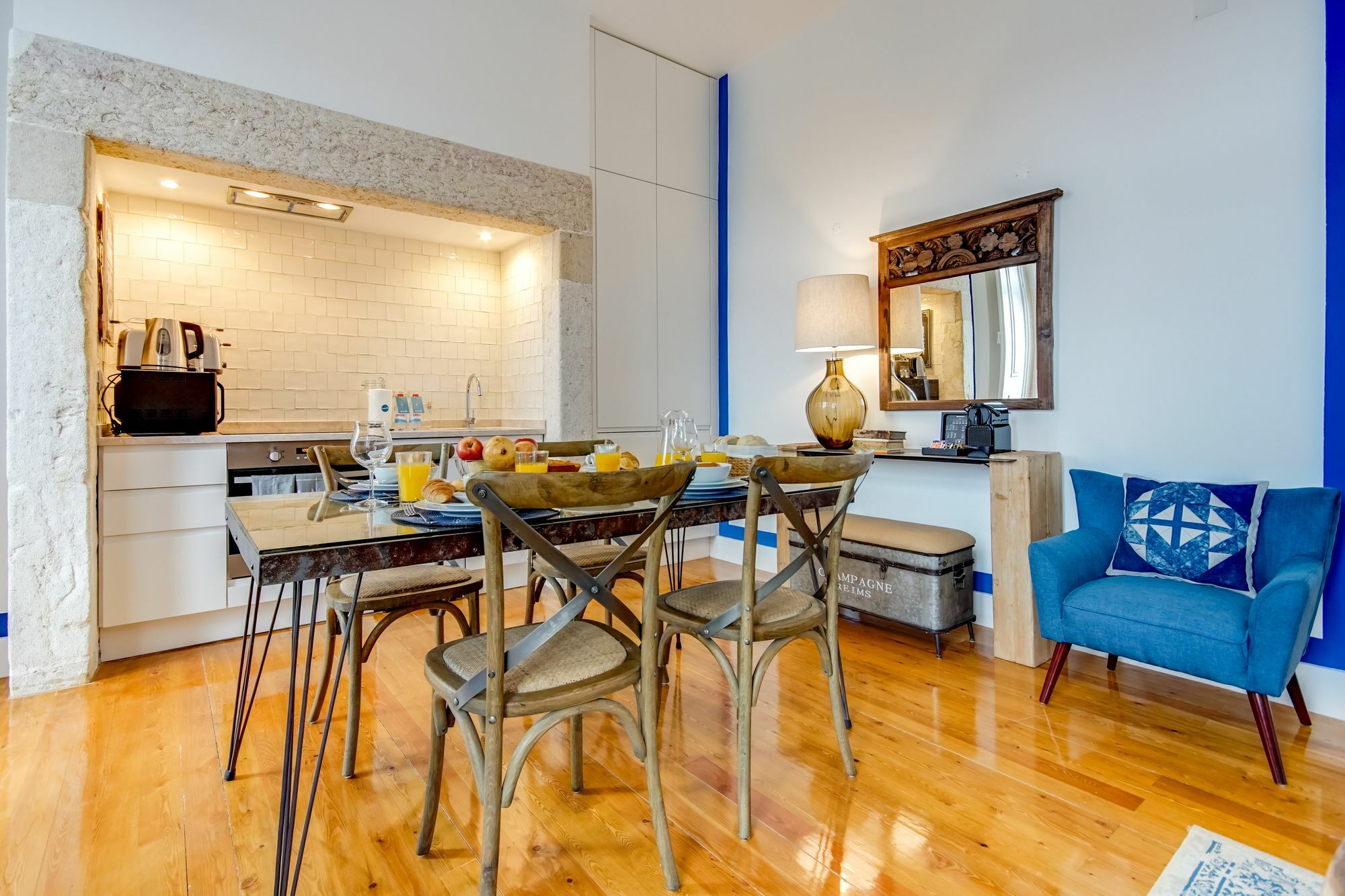 Sweet Inn Apartment - Chiado Luxury Lisbon Bagian luar foto
